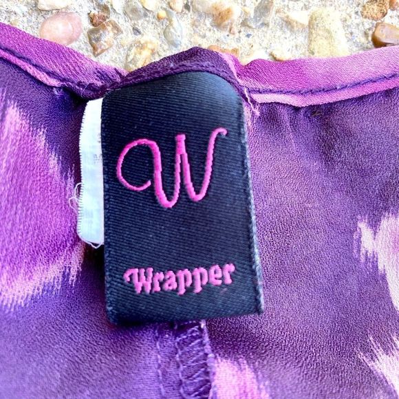 Wrapper Pink & Purple Floral Lace Neckline Blouse - Picture 2 of 8